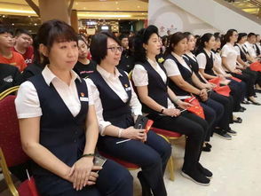 我與祖國(guó)同行——沈陽(yáng)舉辦大型服務(wù)禮儀展演彰顯專業(yè)風(fēng)采